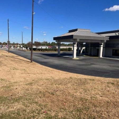 Dublin Inn And Suites 외부 사진