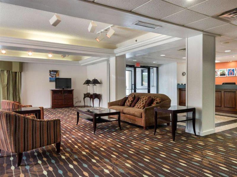 Dublin Inn And Suites 외부 사진