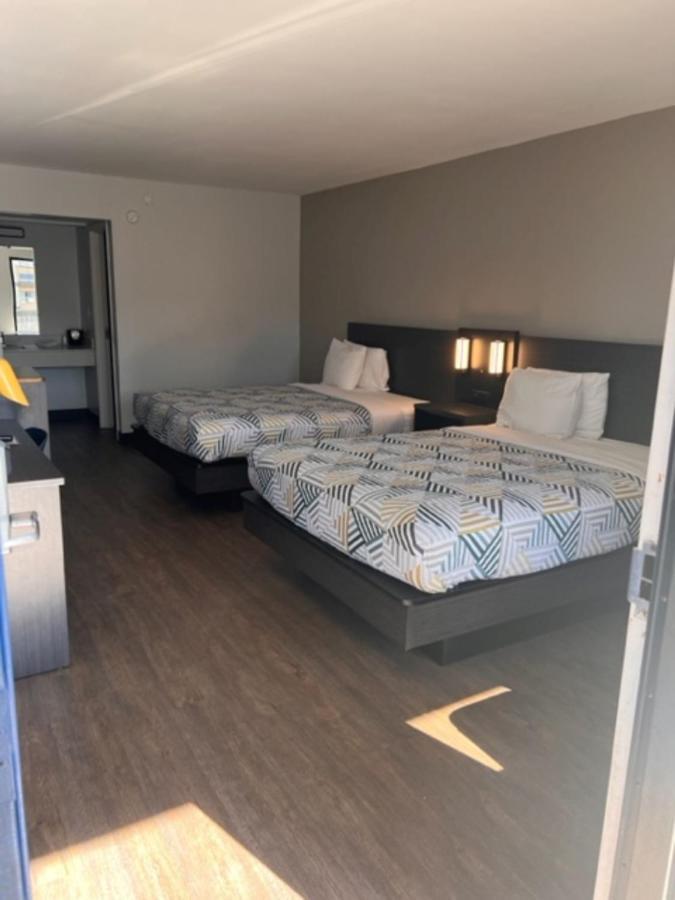 Dublin Inn And Suites 외부 사진