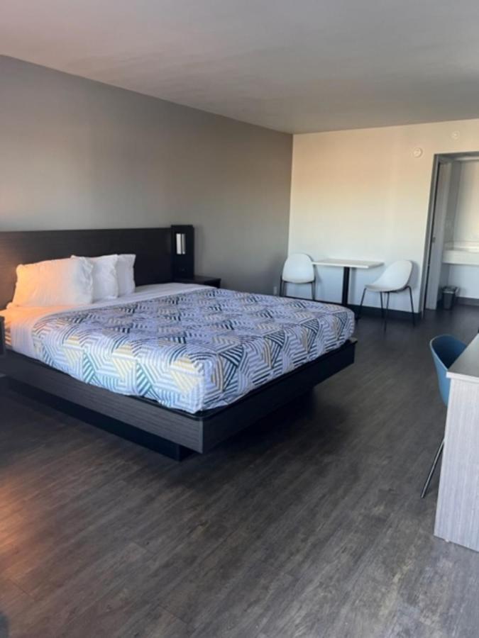 Dublin Inn And Suites 외부 사진