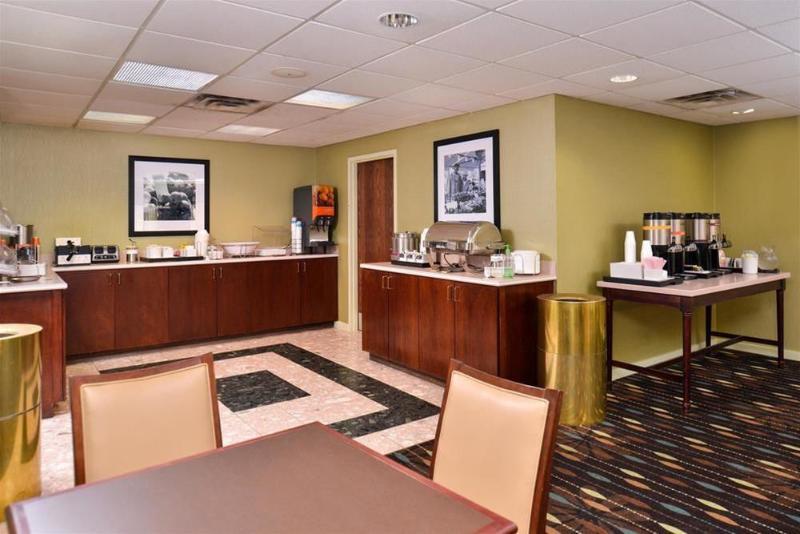 Dublin Inn And Suites 외부 사진