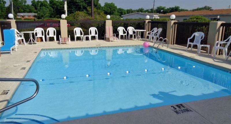 Dublin Inn And Suites 외부 사진