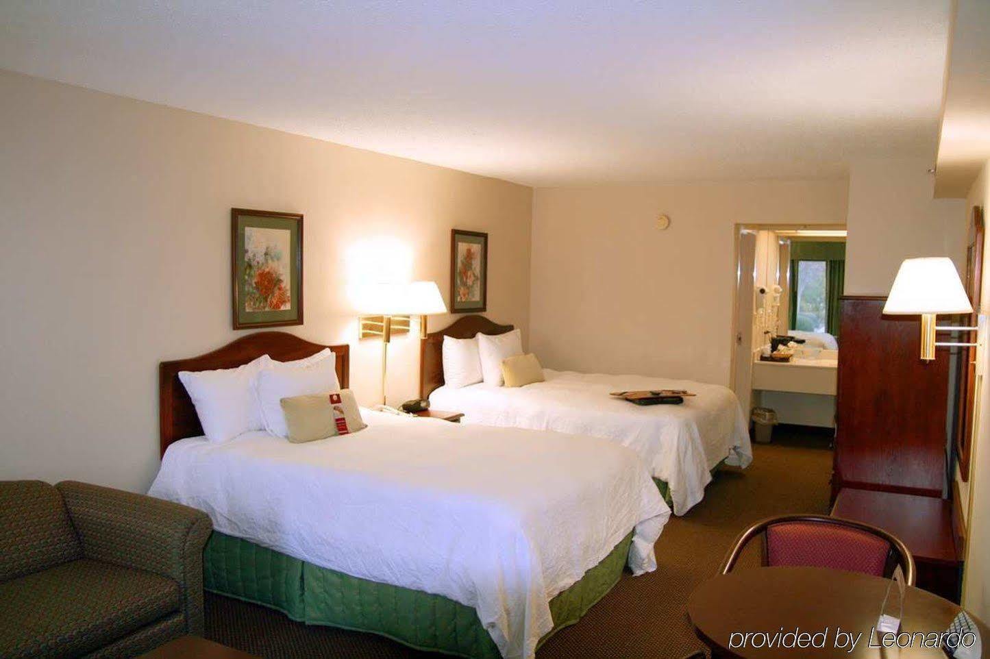 Dublin Inn And Suites 외부 사진